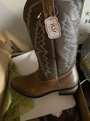 Mens IUV Cowboy Boots Western Embroidered Size 10 NIB! • $59.49