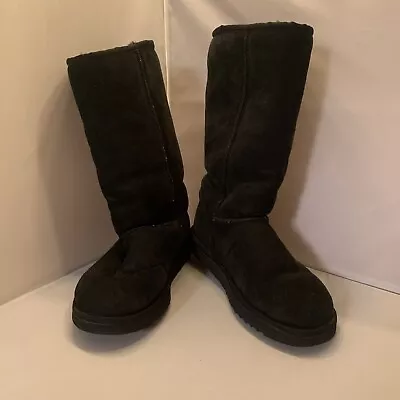 Ugg Women's Classic Tall Black Boots Size 7W 5815 Sheepskin • $42