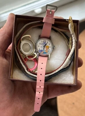 $28.95 • Buy Vintage 1970s Disney Cinderella Watch Cinderella Collectible Antique RARE!!