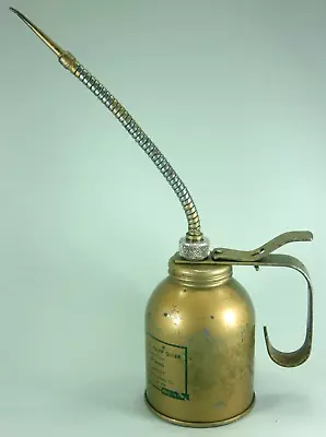 Vintage Eagle Oil Can Thumb Trigger Hydraulic Pump Oiler No. 28 Flexible Spout • $24.95