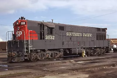 Southern Pacific Railroad     H-24-66     #3032   Original Kodachrome  Slide • $89.90