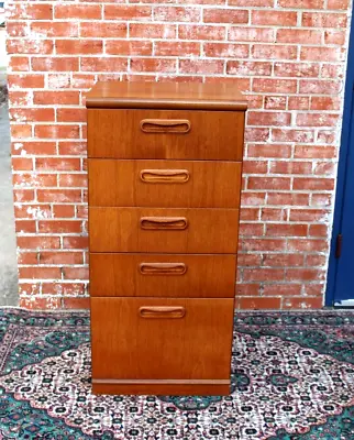 Mid Century Modern Teak Wood Chest Of Drawers With 5 Drawers • $1275