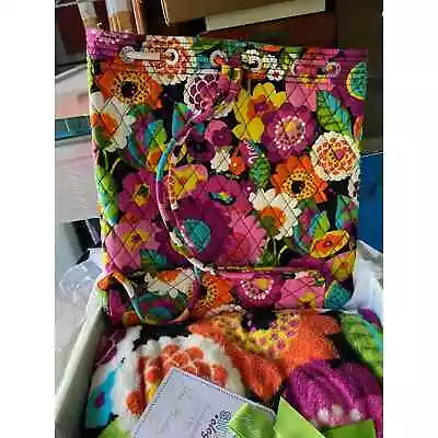 Vera Bradley Va Va Bloom Back Sack & Throw Blanket 50  X 80'-Floral Pattern Pink • $269.95