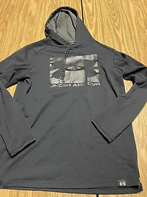 Under Armour Fitted Mens Size Medium Long Sleeve Athletic Hoodie  • $22.99
