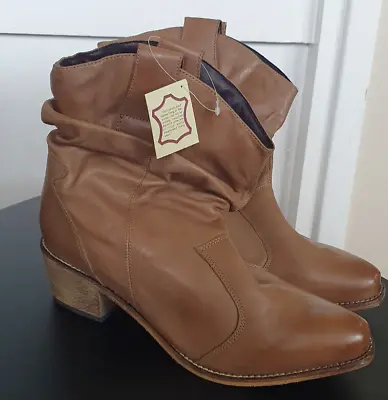 Ladies Brown Real Leather Pull On Cowgirl Block Heel Ankle Boots  Size 9uk/43eu • £49.99
