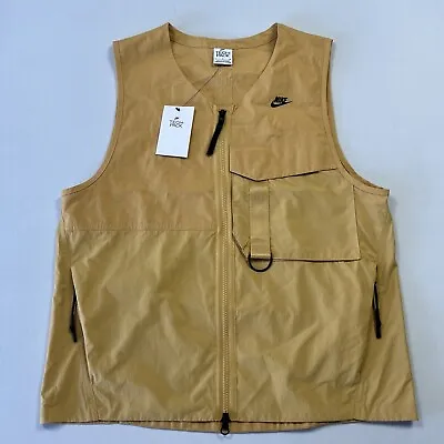 Nike Tech Pack NWT Men's Vest Jacket Lightweight Unlined Military Khaki Sz S • $52.50