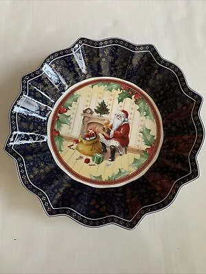 Villeroy & Boch Toy Fantasy Christmas Serving Plate Bowl Santa By Fireplace • $34.95