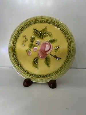 Vintage German Majolica Fruit And Berry Plate With Strawberries 6  Round • $12