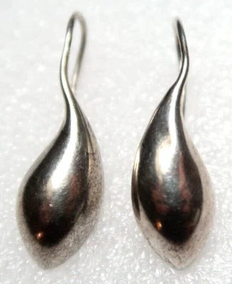 $19.99 • Buy Vintage Modern Sterling Silver Tear Drop Puffy Pierced Earrings