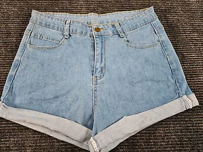 Made For Life Women's Blue Stretch Jean Shorts Size 16p • $11.95