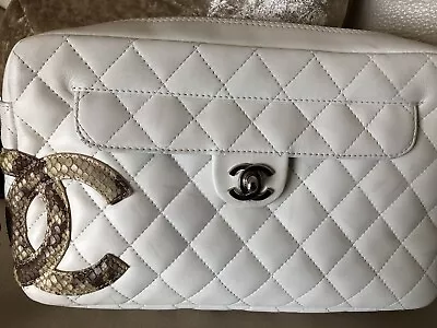 Chanel White Camera Cambon Bag • £650