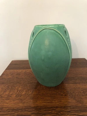 $119 • Buy Door Pottery Egg Harbor Vase In Teco Green 7.5” X 5.5” NEW