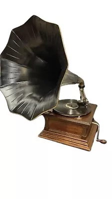 1903 Victor Monarch Phonograph • $1675