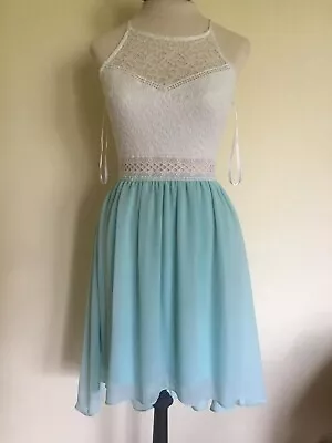 Mint Green Chiffon & Cream Lace Hi-Low Dress Size 5 • $10