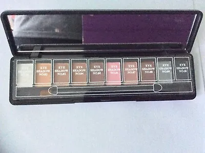 Fashion Novo Eye Shadow 10 Colours Palette With Mirror In Lid • £6