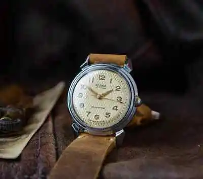 Soviet Watch '' Rodina '' Vintage Watch. Rare Dial 1950s Made In USSR 1 MChZ  • $200