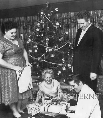 ELVIS PRESLEY With Mom & Dad Gladys & Vernon CANDID PHOTO Christmas Tree • $34.97