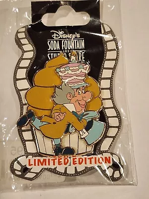 Disney Pin  DSF Alice In Wonderland Cupcakes Mad Hatter Birthday Cake LE 300 • £54.95