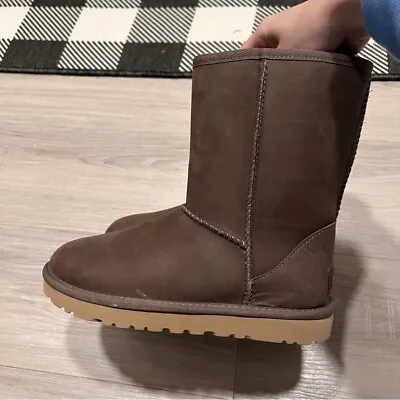 UGG Classic Short Leather Brownstone Boots • $160
