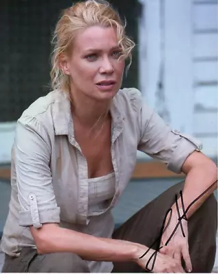 Television Autograph: LAURIE HOLDEN (The Walking Dead) Signed Photo • £25