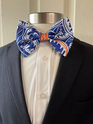 New York Mets Pre-tied Bow Ties • $12