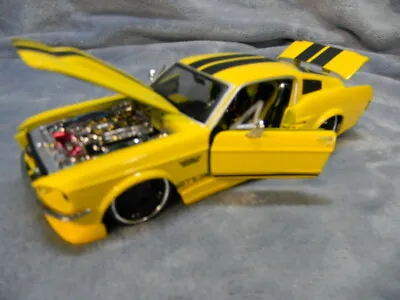 1/24 Scale 1967 Mustang Gt Pro Rodz Yellow Maisto Custom Diecast  • $19.99