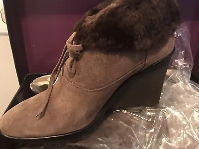 Ankle Boot Brilliant Makowsky Suede Beige Brown Faux Fur Wedge Heel NIB 8.5M • $45