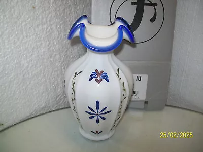 Fenton 2004 Americana Vase # 6854 IU #505 • $89.50