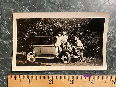 $5.99 • Buy Vintage 1930 Photo Snapshot Friends With 1930s Chevy Car