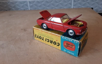 £39.94 • Buy Vintage Corgi No239 Volkswagen 1500 Karmann Ghia With Luggage.