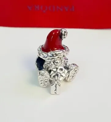 $48.95 • Buy NEW Authentic PANDORA Seated Santa Claus And Present Charm - 799213C01 RETIRED