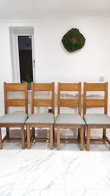 Set Of 4 Solid Oak Dining Chairs | Ladder Back Free Delivery 🚚 • £320