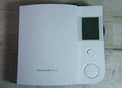 $18.95 • Buy Honeywell Programmable Electric Heat Thermostat RLV4305A 3500/1750W 240/120V