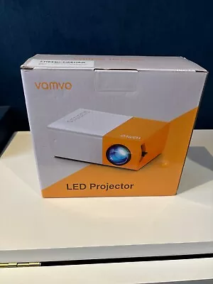 Vamvo YG300 LED Projector Orange/White • £30