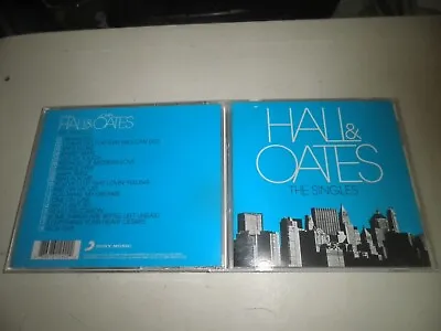 HALL & OATES ~ The Singles ~ 2008 UK Sony 18-trk CD Album ~ • £1.99