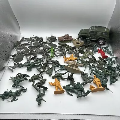 Vintage Army Men Green Plastic Lot Military Toy Soldiers Tanks • $13.50