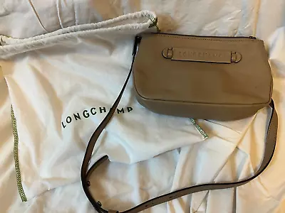 Pre Owned Longchamp 3D Crossbody Bag • $26