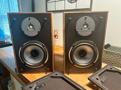 Infinity RS-10 Two-Way Bookshelf Speakers.  Used And Verified Working. Passive • $40