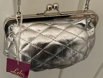 £6 • Buy Silver Handbag With Chain