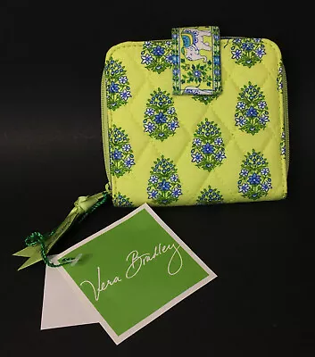 VERA BRADLEY Retired  Citrus Print  Mini Zip Wallet NWT • $19.99