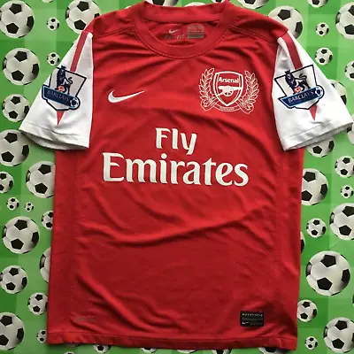 Medium Boy (10 - 11 Years) 11-12 Arsenal #10 Van Persie Home Football Shirt • £40