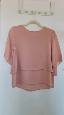$20 • Buy Mango Layered Blush Top M
