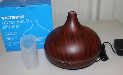 VicTsing Dark Wood Grain Essential Oil Diffuser Humidifier W/ Colored Lights • $9.99