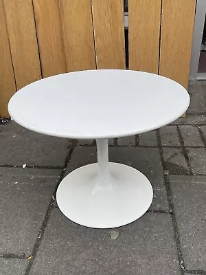 Saarinen Side Table By Knoll International  • £450