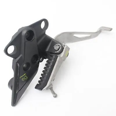 2017-2019 KAWASAKI Z1000 SX Rear Brake Pedal & Bracket - 35063-0905-18R • £40