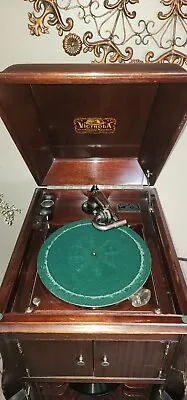 Antique Victor Victrola Phonograph Cabinet Record Player -Early 1900's • $700