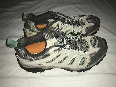 Merrell Women's Moab 2 Waterproof Drizzle Mint Hiking Shoes Size 10 Distressed • $30