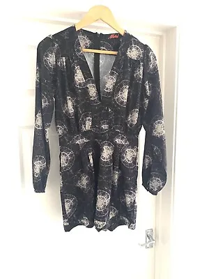 Ladies Black Jumpsuit Size 6 Petite Summer Pattern Small Motel Long Sleeves Used • $12.43