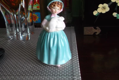 £10 • Buy Royal Doulton Figure Hn2214