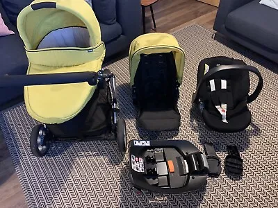 Mamas And Papas ‘Zoom’ 3 In 1 Travel System With Additional Isofix Car Seat Base • £150